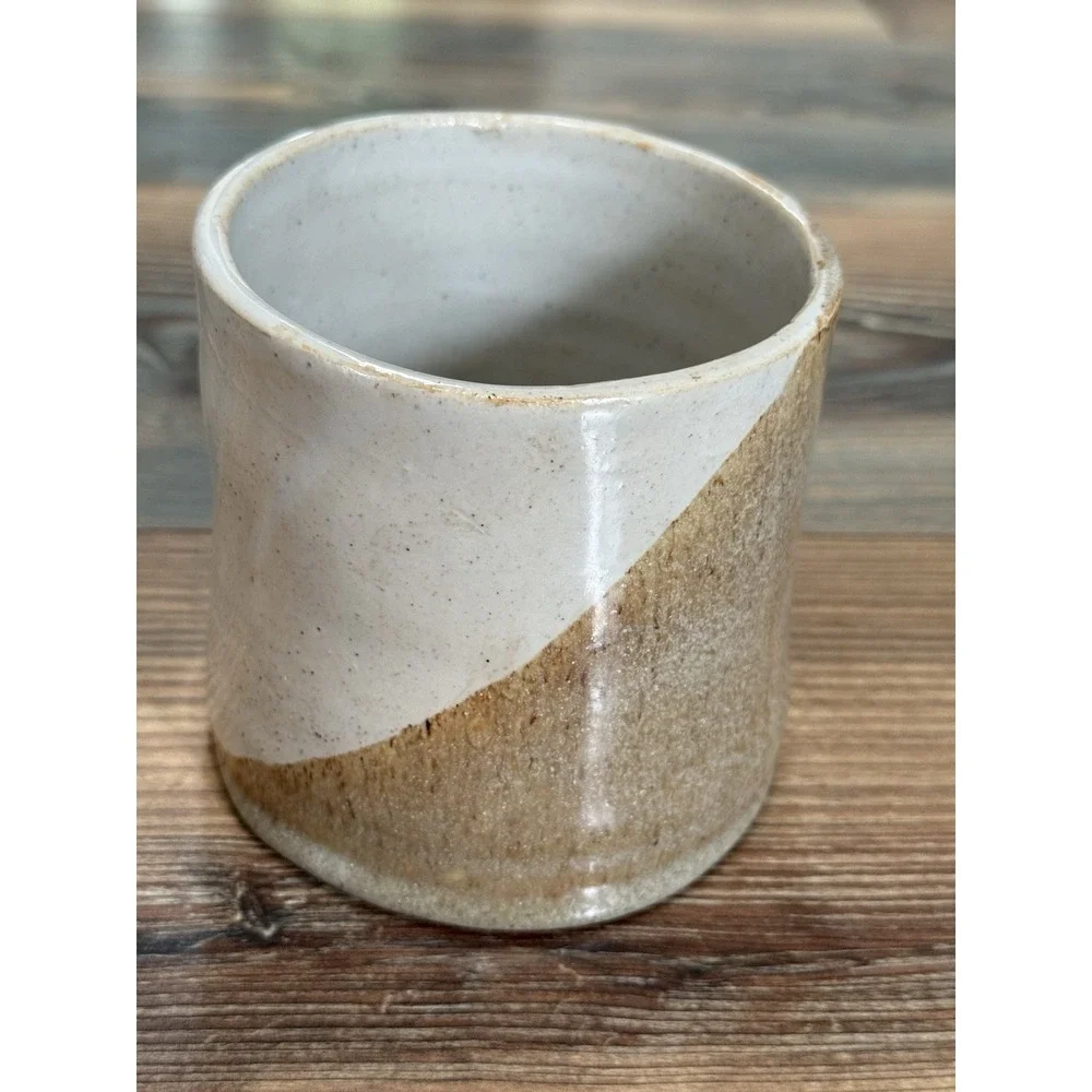 Handmade Signed MT Vase/Planter 4x4